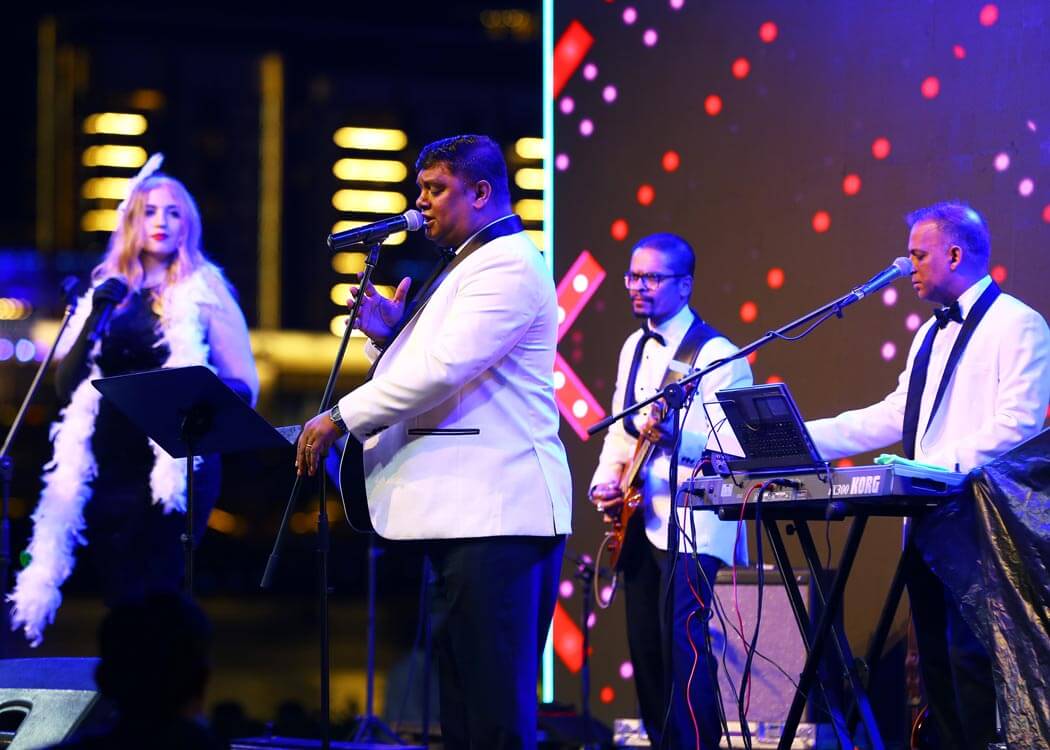 Music band in Dubai with V3 Bands